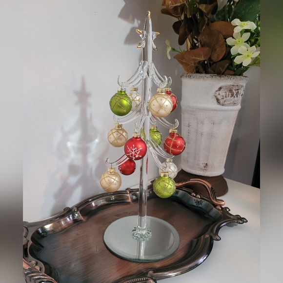 Acrylic Christmas Tree "Better Living Design " 12 Ornaments - Picture 4 of 8